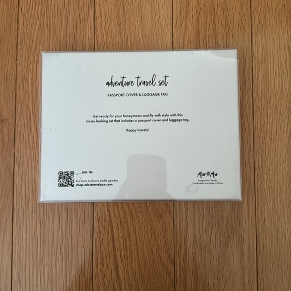 Passport and Luggage Tag Set - Picture 2 of 2